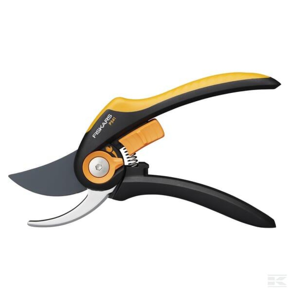 FISKARS Beskjæringssaks, sideskjær, Plus Smartfit, P541