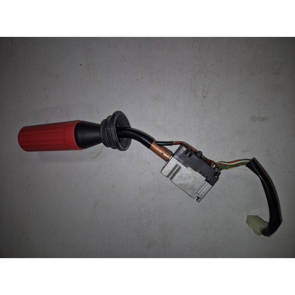 Vendegear kontakt Deutz-fahr 0443 7341