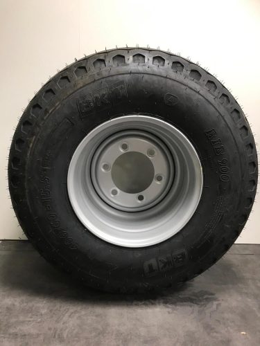 Dekk 400/60X15.5/14 M/ felg
